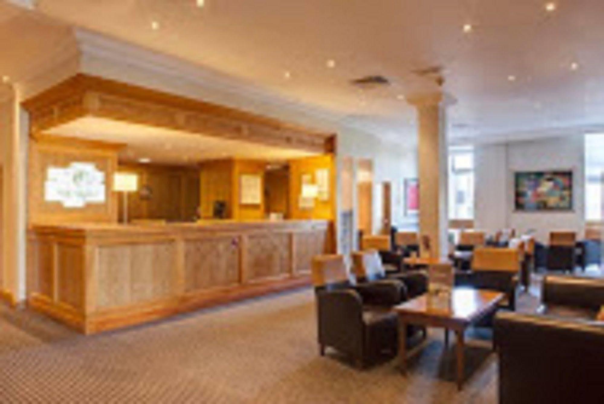 Holiday Inn Leeds-Wakefield M1 Jct40, An Ihg Hotel Zewnętrze zdjęcie